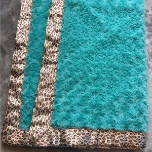 Turquoise Textured Blanket with Leopard Print Trim